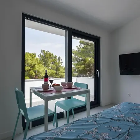 Apartament By The Sea Jelsa, Hvar - 4621 *